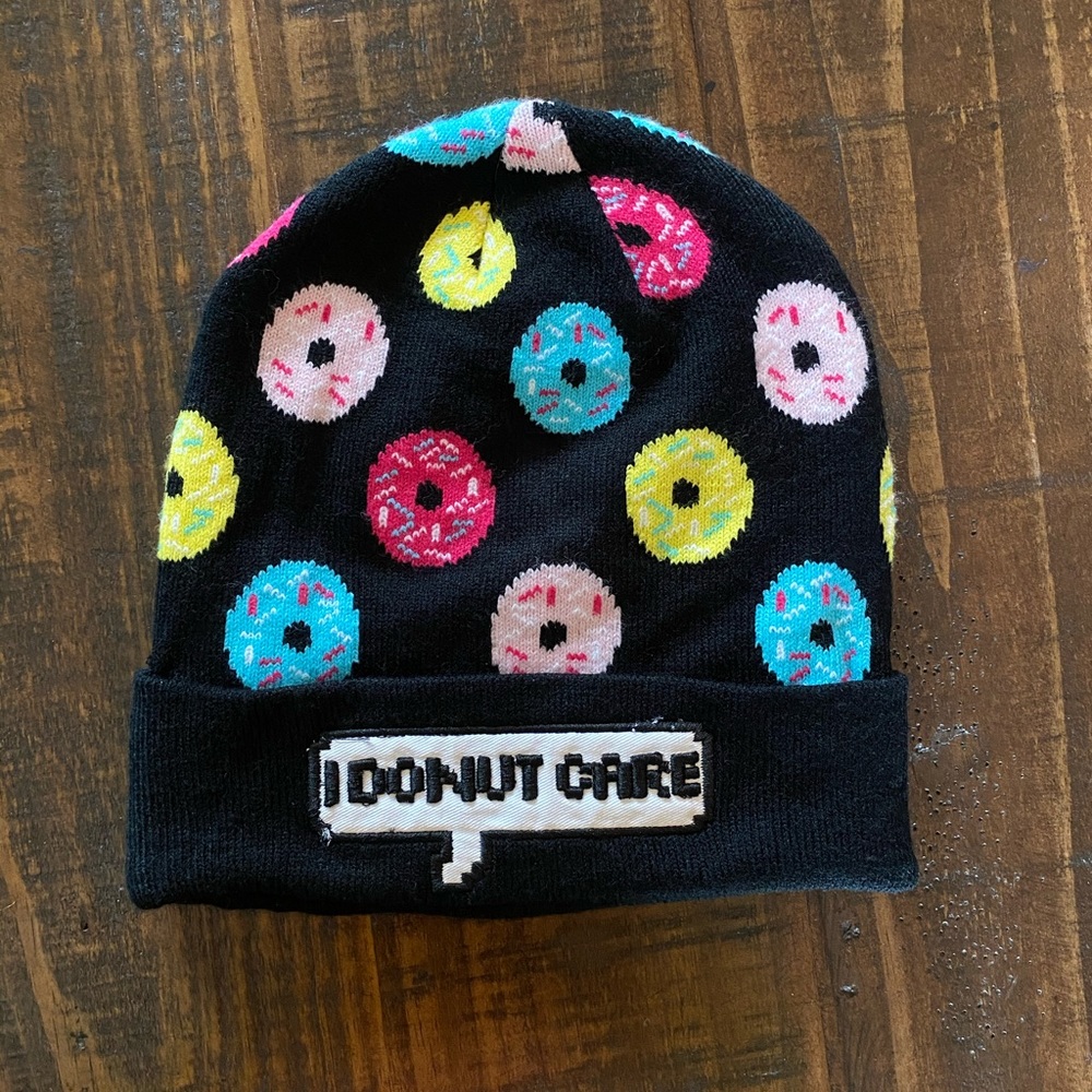 I Donut Care Beanie size Small